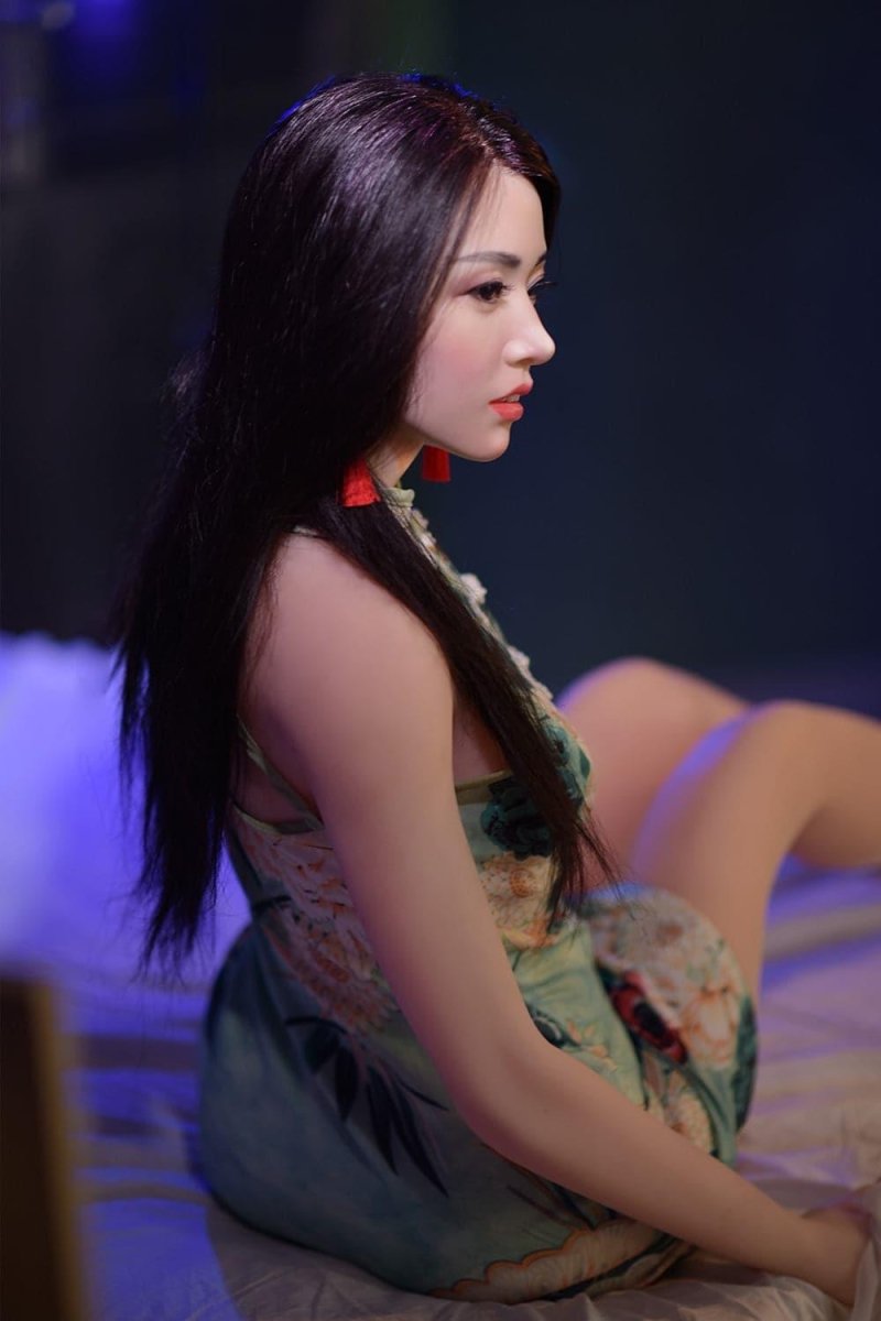 6YE | 165cm (5' 5") C-Cup Sillicone Head Small Breast Sex Doll - Tess - SuperLoveDoll