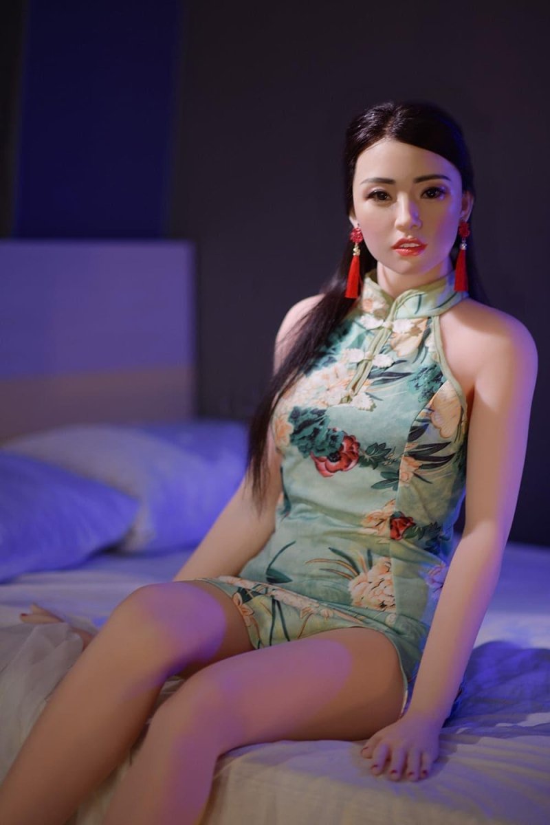6YE | 165cm (5' 5") C-Cup Sillicone Head Small Breast Sex Doll - Tess - SuperLoveDoll