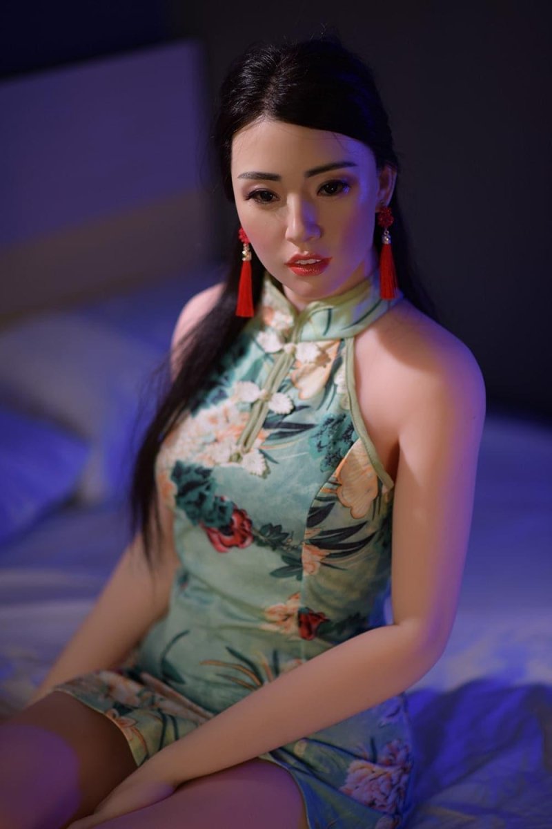 6YE | 165cm (5' 5") C-Cup Sillicone Head Small Breast Sex Doll - Tess - SuperLoveDoll