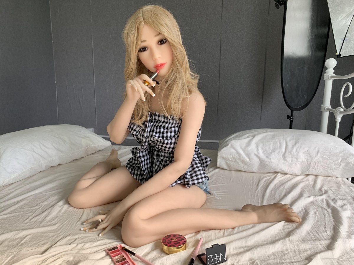 AIBEI Doll 165cm. (5'5") Sexy Sex Doll - Kim - SuperLoveDoll